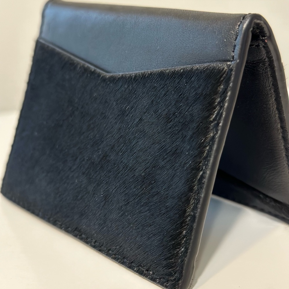Theory card wallet